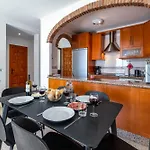 Oasis 16 Apartamento