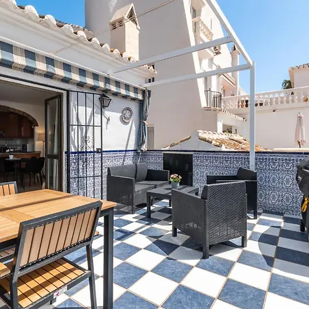 Apartamento Oasis 16 *