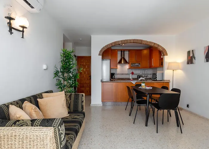 Apartamento Oasis 16 *